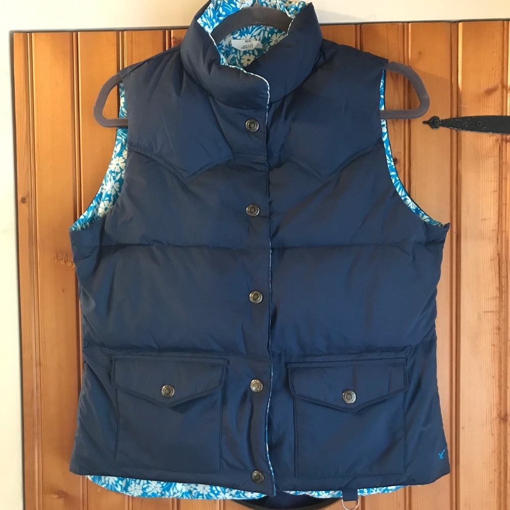 American Eagle Puffer Vest Floral Reversible